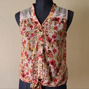 Forever 21 Sleeveless Floral Button-Up